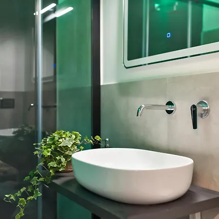 Eugenio - Selection Apartman *